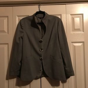 Lafayette 48 New York grey pant suit.